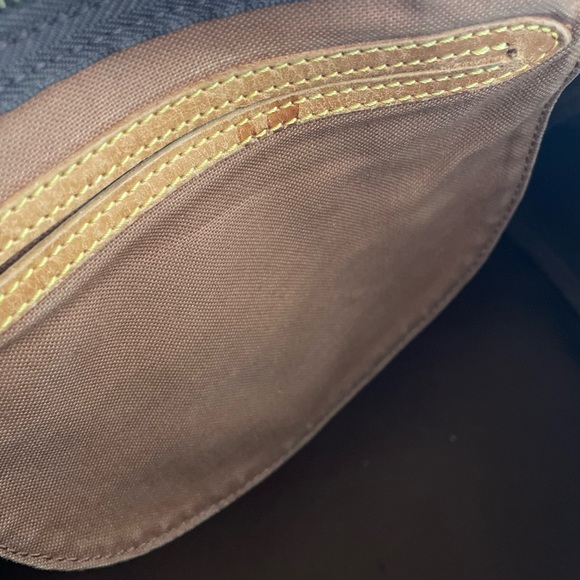 Authentic Vintage Louis Vuitton speedy 35 Monogram bag - Picture 10 of 11